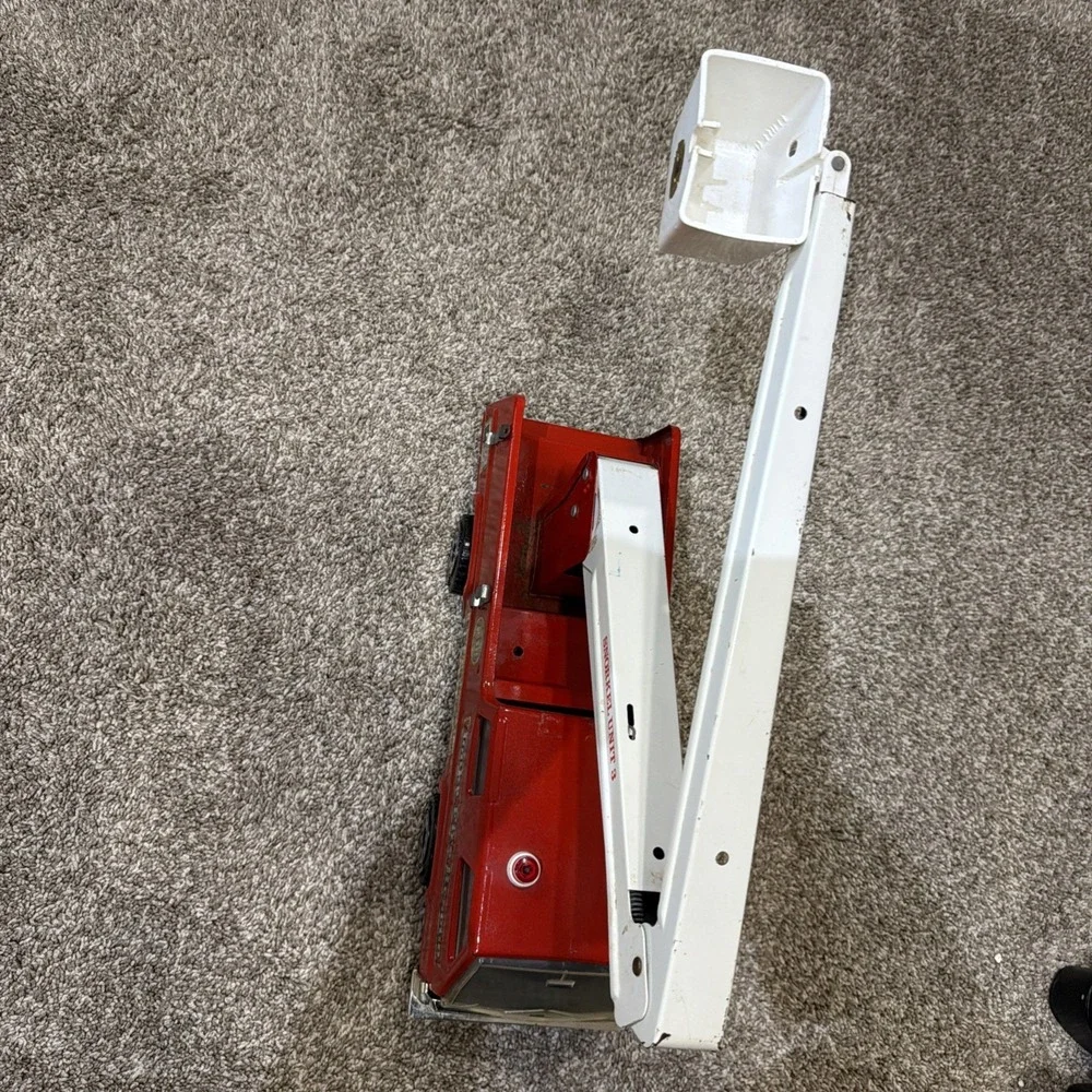 Tonka Fire Rescue Snorkel Unit 3 Pressed Steel.‎